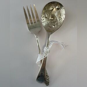 Vintage Silverplate Salad Serving Set – England Spoon & Oneida Fork Fruit Floral